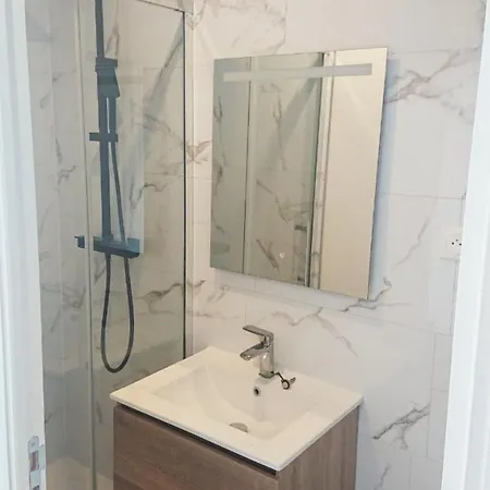 Lägenhet Renove Avec Jacuzzi & Jardin, 5 Min Du Centre Historique *