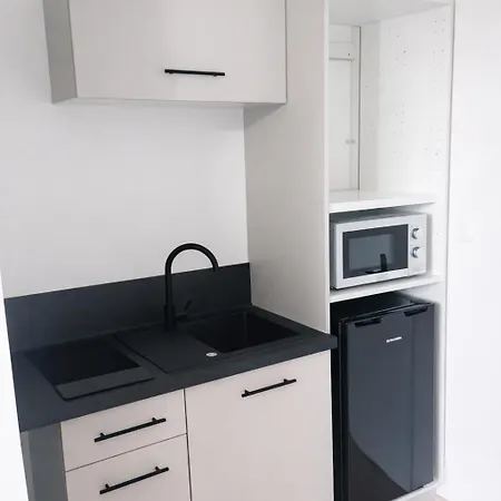 Apartmán Et Sauna , Renove A 5 Min Du Centre Historique *