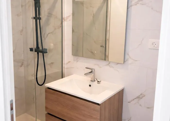 Renove Avec Jacuzzi & Jardin, 5 Min Du Centre Historique Appartement *